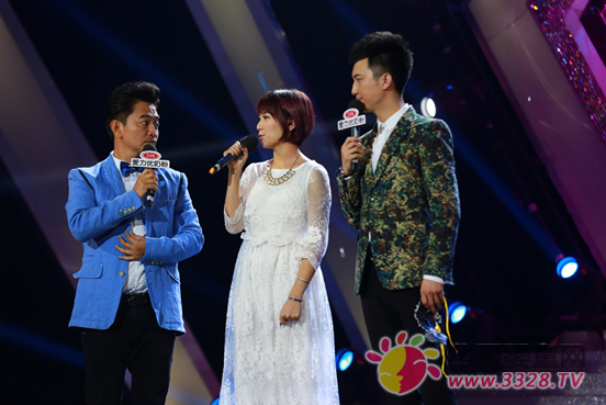 《花兒朵朵》“牙套妹”王璐:選秀登頂之后 《花兒朵朵》“牙套妹”王璐:選秀登頂之后