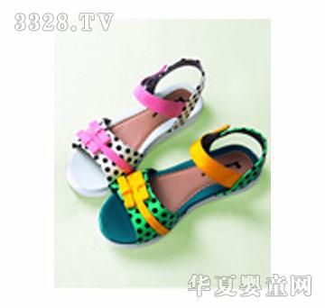 �ļ���Ůͯ��Ь