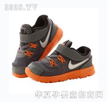 �Ϳ�LUNARGLIDE4��ͯ�W(w��ng)���\(y��n)��(d��ng)ЬBTV525370-002
