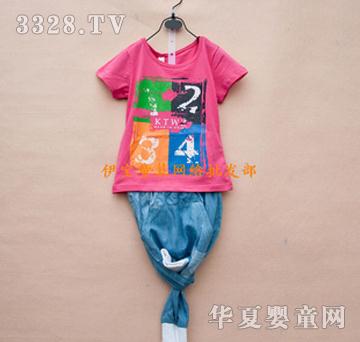 ����Ůͯ�b��ɫT��