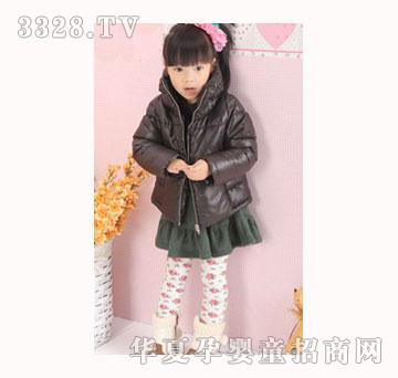 ���K֮�g��ɫ��q��