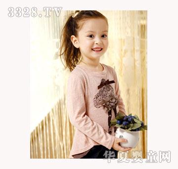 ����С�׷���ɫ����