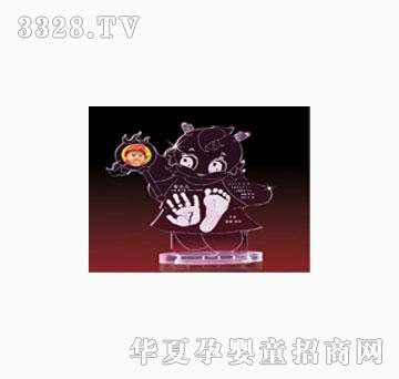 ���h��С��Ů