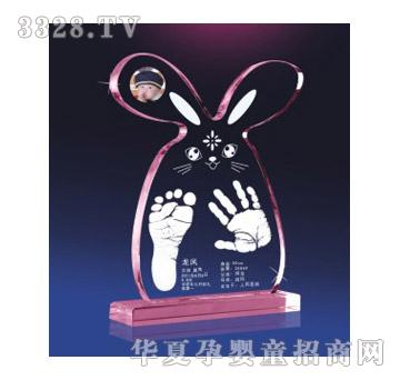 ���ĸ��Ц�ڳ��_