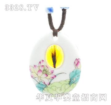 ��ɫꖹ��֮��մ�̥ë����