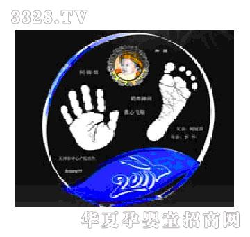 �H������A�M