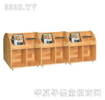 ���A���A����