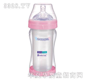 ����8��ʿ����һ���ǲ�ƿ