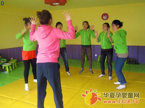 ���σ���ʮ������2012��ڶ��ڽ̎���Ӗ���ʻ��